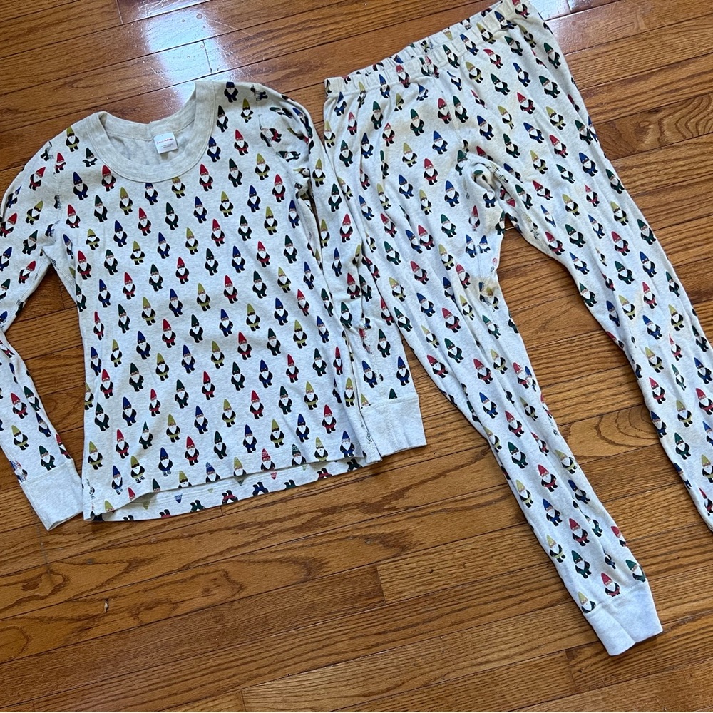 Hanna Andersson women’s Gnome pajamas sz Small